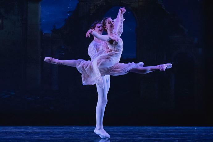 performers duting the Romeo and Juliet ballet